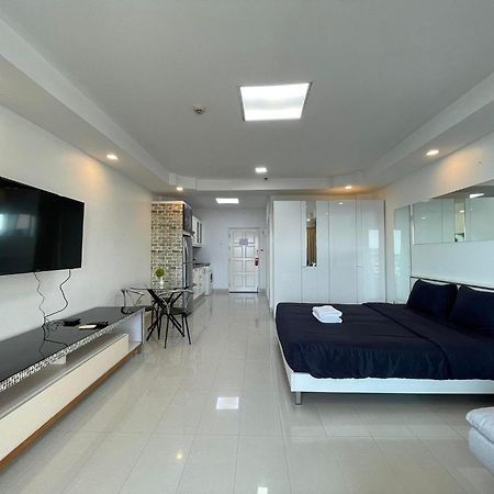View Talay 6 By Pat 42 Apartamento Pattaya Exterior foto