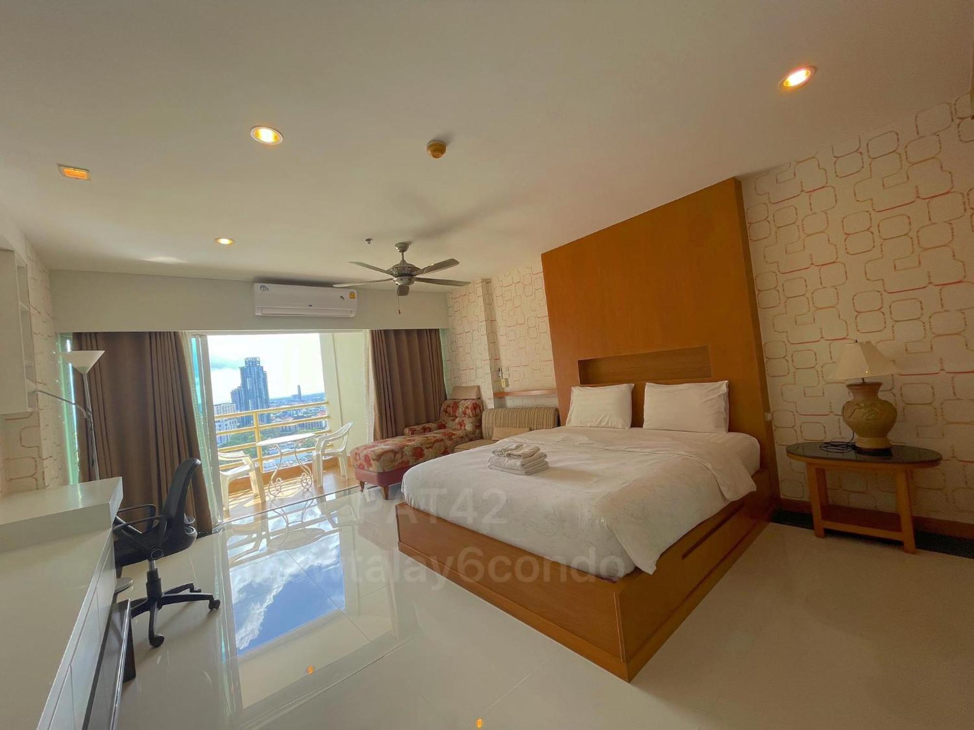 View Talay 6 By Pat 42 Apartamento Pattaya Exterior foto