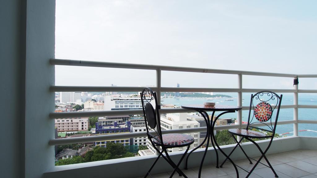 View Talay 6 By Pat 42 Apartamento Pattaya Exterior foto