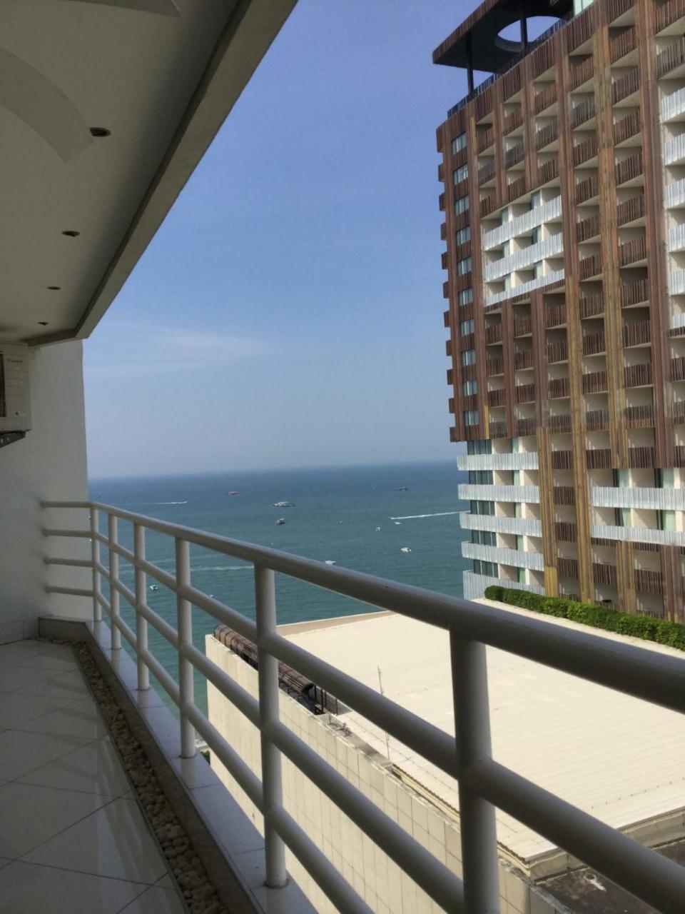 View Talay 6 By Pat 42 Apartamento Pattaya Exterior foto